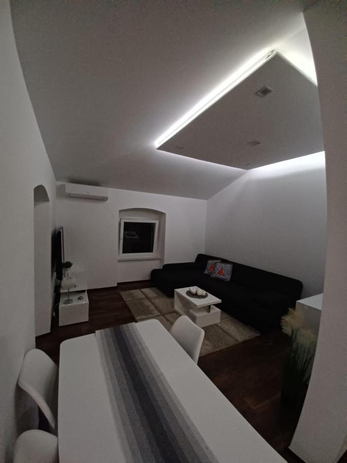 Apartamento Niko 1 Mali Lošinj Exterior foto